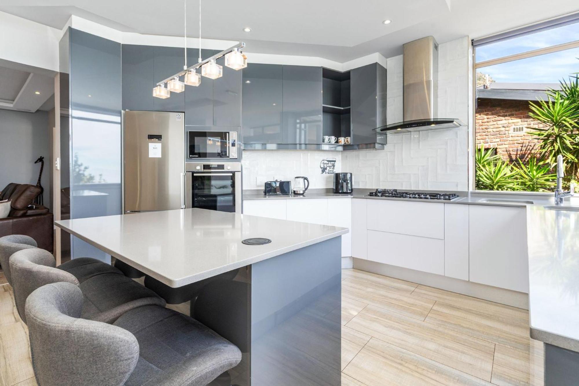 Zaria Sun Family Apartment